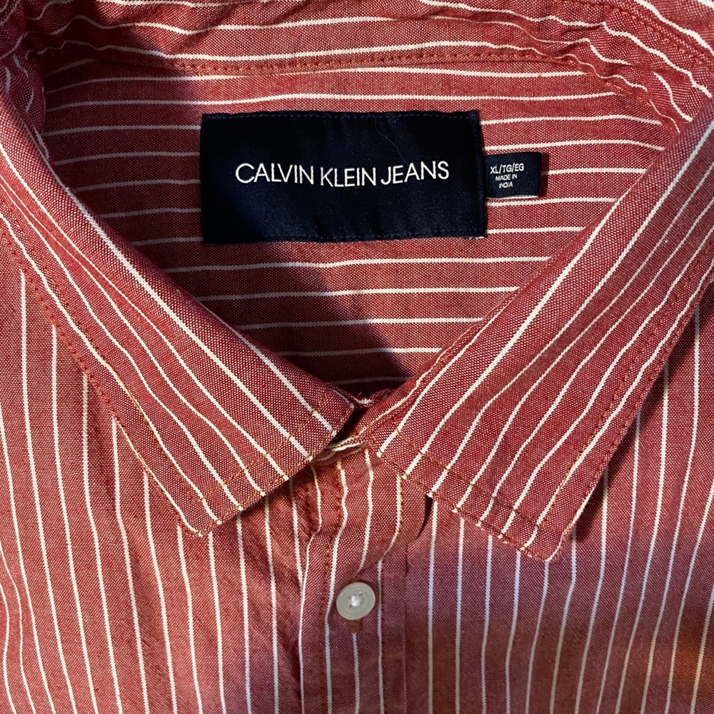Men’s Calvin Klein casual shirt